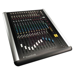 Console SOUNDCRAFT M8